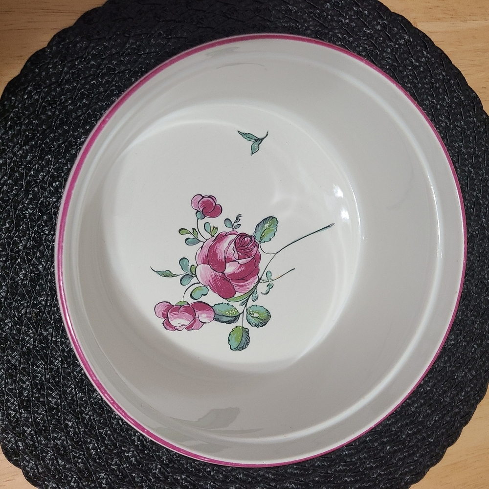 Vestal Porcelaine a Few Made in France Starboug Floral Souffle  Bowl
